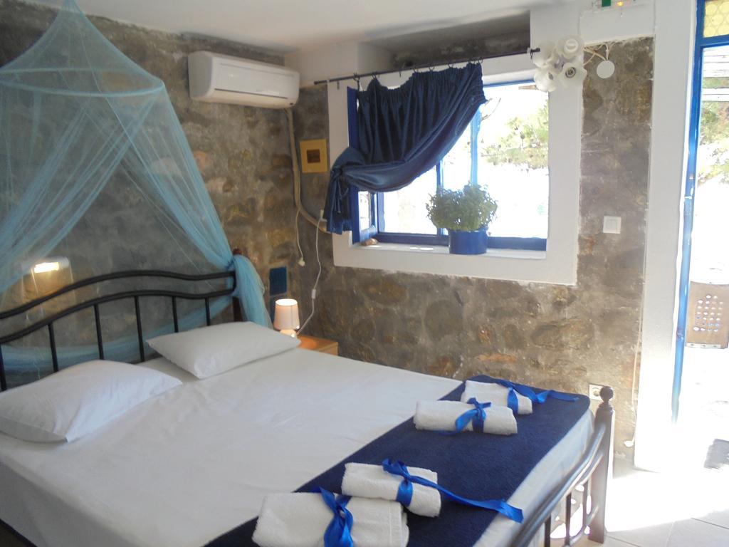Anatoli Studios Schoinoussa Habitación foto